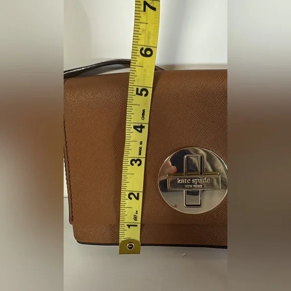 KATE SPADE NEWBURY LANE CROSSBODY SAFFIANO LEATHER BROWN COLOR - Picture 10 of 11